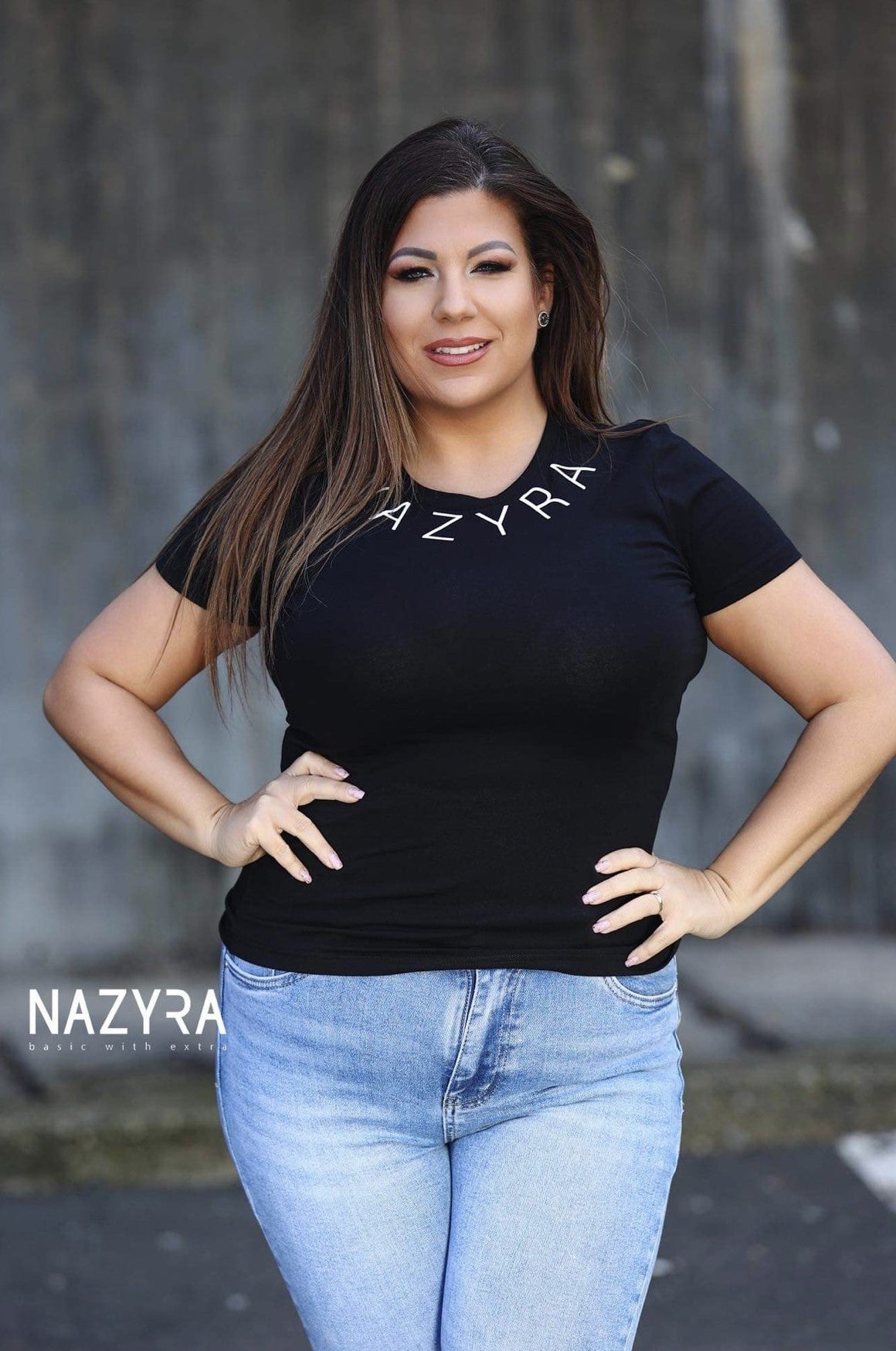 Nazyra "Inaya" Póló